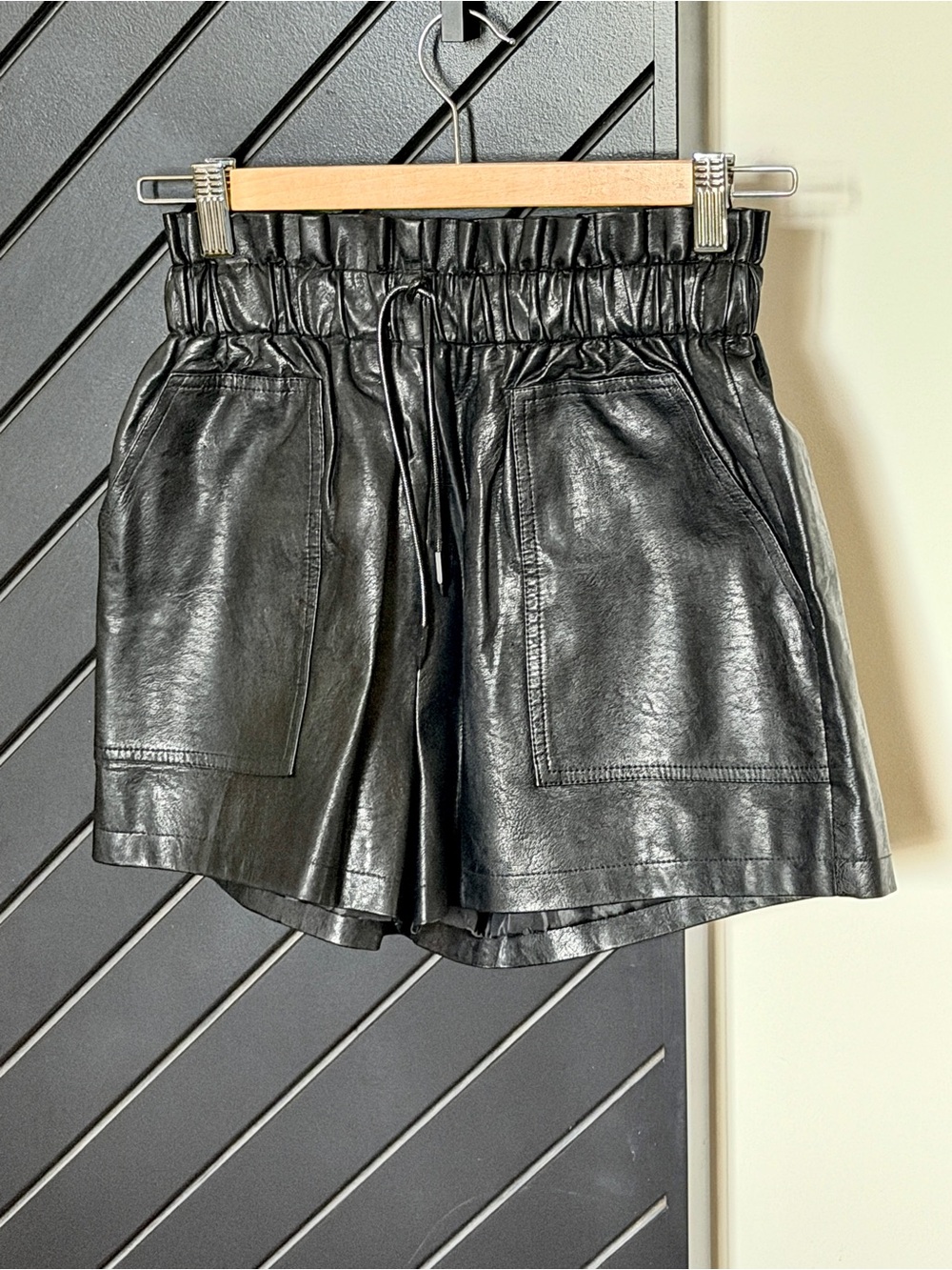 NWOT! High waisted faux leather shorts. Size S. Never worn!